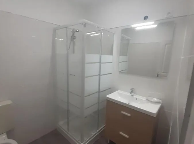 Apartment 45m2 Parking Gratuit En Plein Centre Valras-Plage